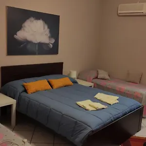 https://i-capricci-delletna-3.sicilyhotelsitaly.net
